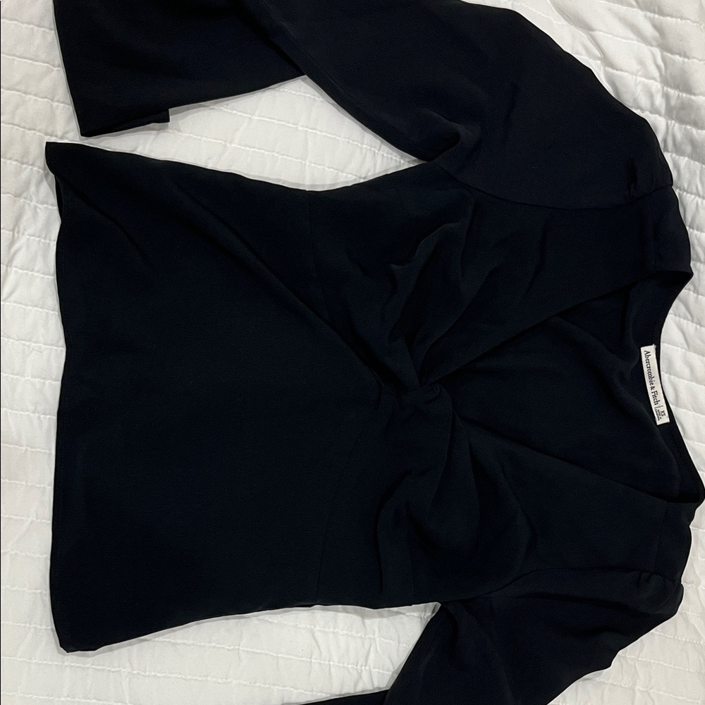 Abercrombie Elegant Black Long Sleeve blouse